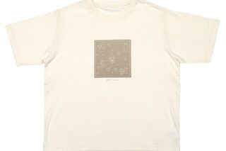 NU: カーニバル Tシャツ/A
 アニメイトで
2024/11/30 発売