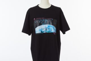 HATSUNE MIKU EXPO 10th Anniversary Tシャツ(MV切り抜きシーン) ブラック(XL) アニメイトで