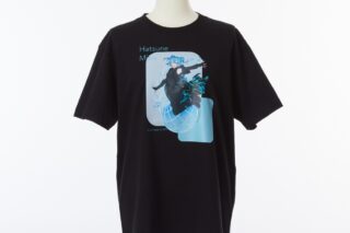 HATSUNE MIKU EXPO 10th Anniversary Tシャツ(八三さんイラスト) ブラック(XL) アニメイトで