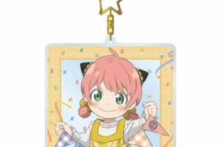スパイファミリー 描き下ろし アーニャ・フォージャー ホリデーパーティーver. BIGアクリルキーホルダー ver.A
 
2025年7月27日発売