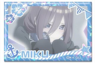 五等分の花嫁* ホログラム缶バッジ デザイン09(中野三玖/A)【再販】
 
2025年08月上旬発売