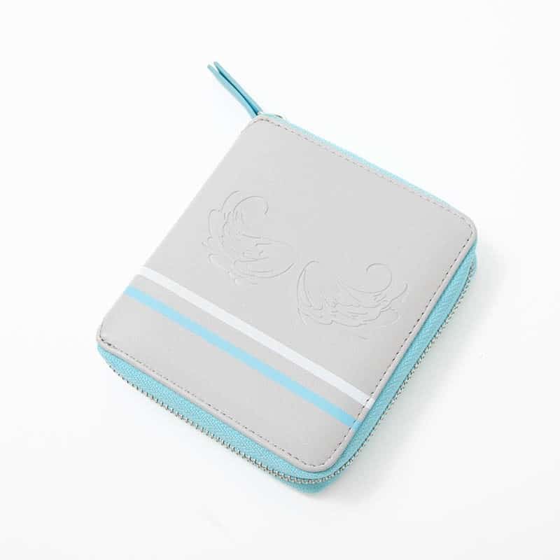 NIJISANJI EN エリーラ ペンドラ モデル 二つ折り財布
 
2025年10月下旬発売