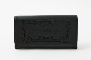黒執事 — セバスチャン・ミカエリス モデル 長財布 黒執事 —
 
2024年10月下旬発売
 【アニメイト】