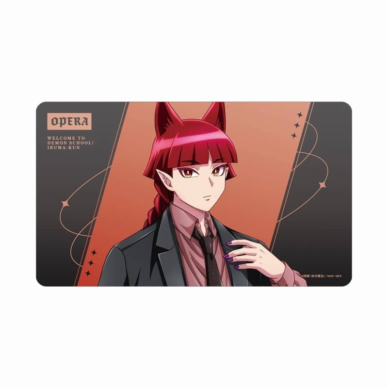 魔入りました!入間くん 描き下ろし オペラ ブラックコーデver. マルチデスクマット
 
2025年10月27日発売
で取扱中 (アニメイト)