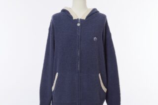 ワールドトリガー ルームウェアパーカー(ユニセックス) 雨取 千佳
 
2026年中発売予定