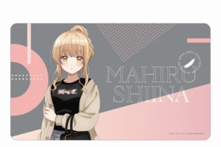 TVアニメ「お隣の天使様にいつの間にか駄目人間にされていた件」 arti-mate マルチデスクマット 椎名 真昼 ver.A 描き下ろし カジュアルファッションver. アニメイトで
2025/10/22 発売