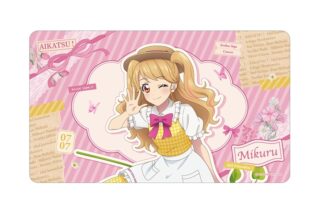 アイカツ! 10th STORY ～未来へのSTARWAY～ 描き下ろし 夏樹みくる カントリーワンピースver. マルチデスクマット
 アニメイトで
2025/11/08 発売