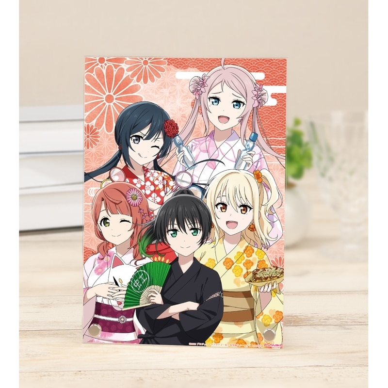ラブライブ! ニジガク 描き下ろし 2年生 縁日ver. A5アクリルパネル
 
2026年1月17日発売
で取扱中 (アニメイト)