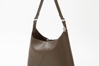 忍たま乱太郎 雑渡昆奈門 モデル トートバッグ
 
2026年02月発売