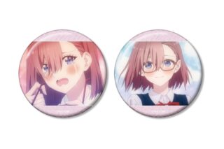 『2.5次元の誘惑』 天乃リリサ 場面写グリッター缶バッジ2個セット
 
2025年10月27日発売