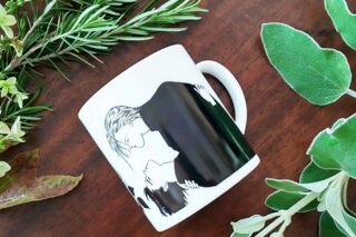 BANANA FISH 美濃焼マグカップ アッシュ&英二/9本のバラ アニメイト
2025年08月下旬 発売