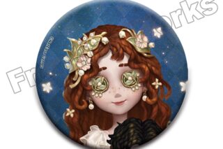 Identity V select×collect -オールスターホログラム缶バッジ- 035 「少女」
 アニメイトで
2026年02月下旬発売