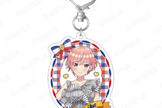 五等分の花嫁* グリッターアクキー 中野一花
 
2026年01月発売
で取扱中 (アニメイト)