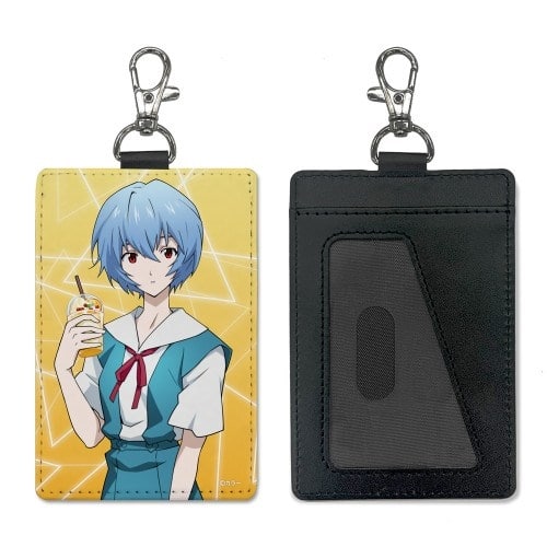 EVANGELION 描き下ろし 綾波レイ パスケース(ナスカン付き) 制服Ver. アニメイトで
2026年02月発売