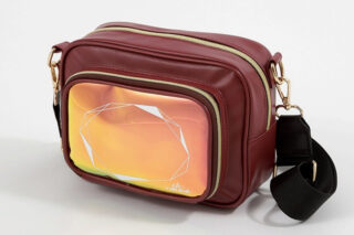 NU: カーニバル エンテン モデル ミニショルダーバッグ
 
2025年11月発売