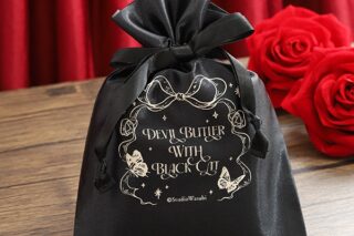 悪魔執事と黒い猫 サテン巾着入りクッキー/4th Anniversary アニメイトで
2026/02/21 発売